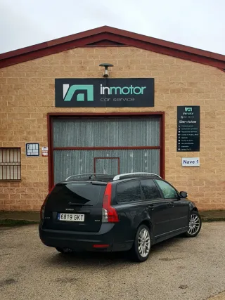 Volvo V50 2009