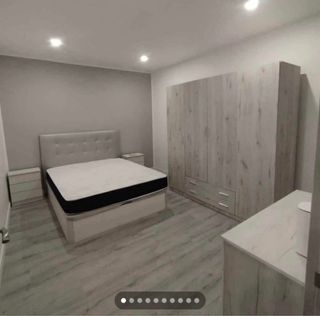 canapés y colchones armarios y sofas?