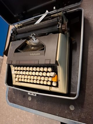 MÁQUINA DE ESCRIBIR ANTIGUA TIDYTYPE QUE FUNCIONA