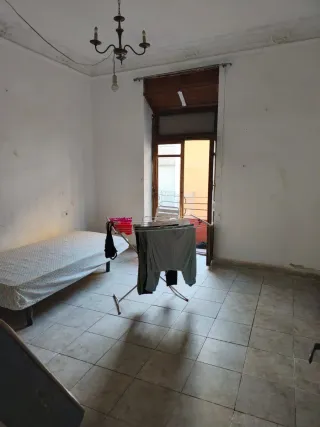 Venta piso / o  Alquiler habitaciones 400€