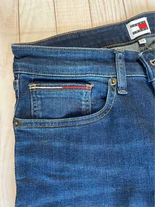 Tommy Jeans Austin Slim Tapered W29 L32