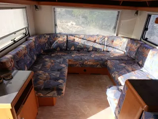 Poltrone imbottite per roulotte