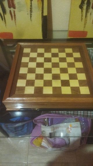 Juego de ajedrez de madera