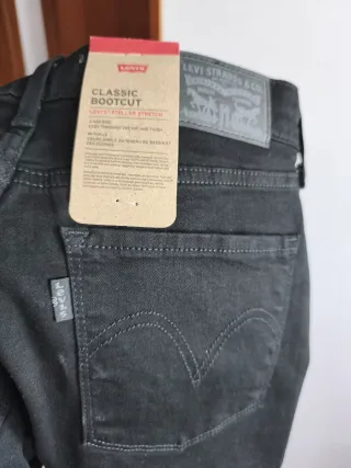 Pantalón Levi's Classic Bootcut T38-40