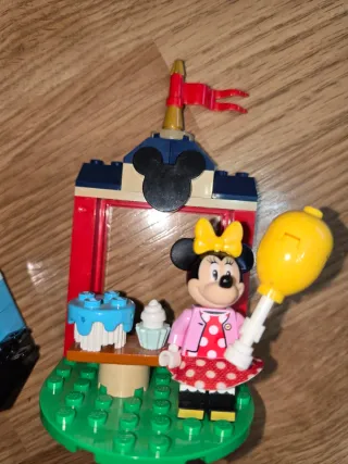 Treno Lego in omaggio Disney 100° Anniversario