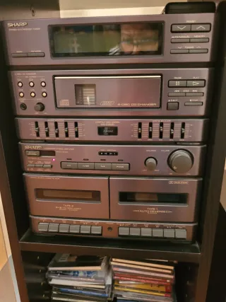 Equipo de música Sharp