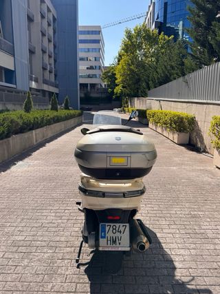 Piaggio X10 500 Executive ABS