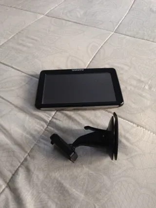 GPS Garmin con cargador