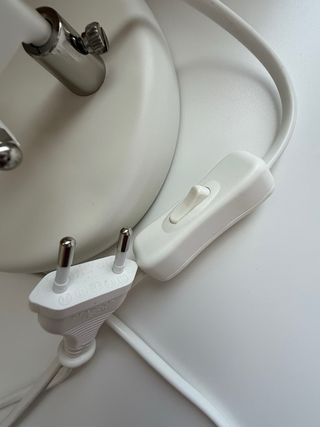 Lámpara Blanca Forsa IKEA (POCO USO)