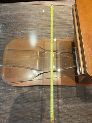 Mesa centro metaquilatro , madera , botellero