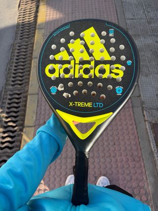 Pala de pádel Adidas