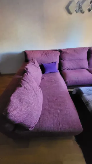 Sofá modular rosa/morado de tela