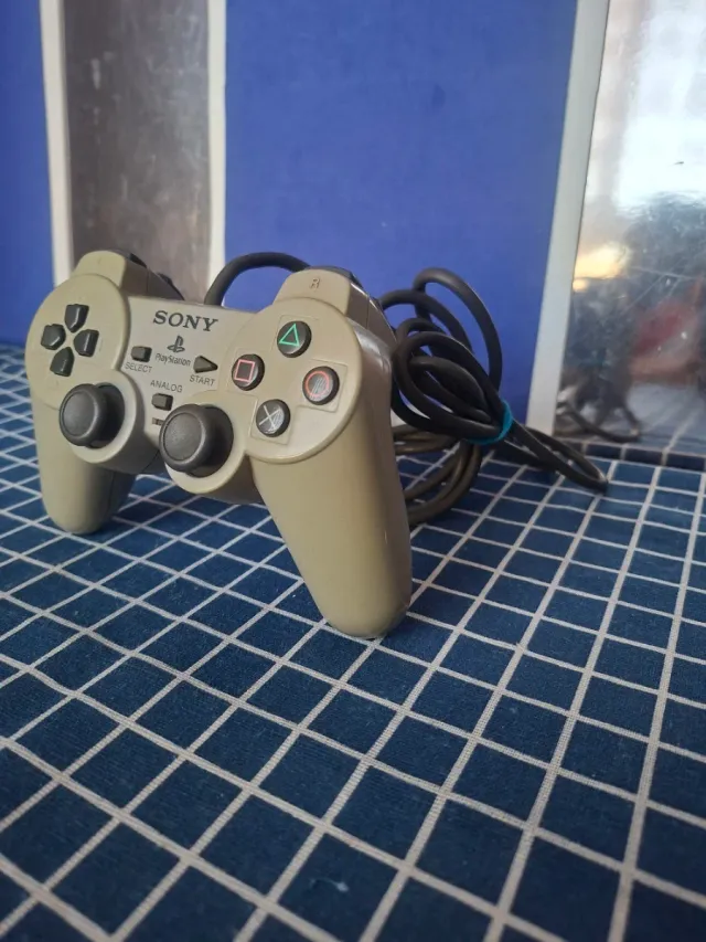 Controller Dual Analog originale PS1 (rarità) ufficiale