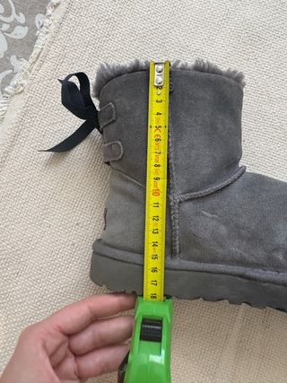 Botas UGG Grises Talla 38