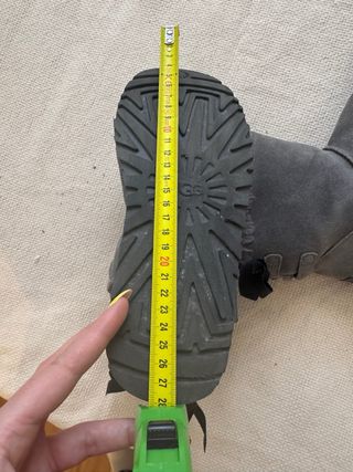 Botas UGG Grises Talla 38