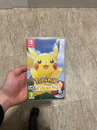 Pokemon Let's Go Pikachu! Nintendo Switch