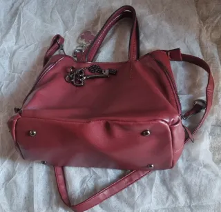 Bolso de mujer rojo oscuro/ granate