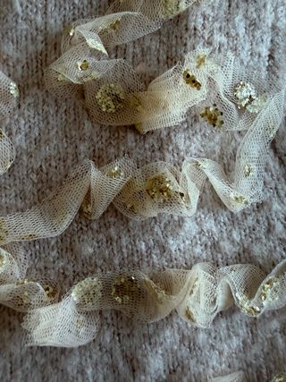 Jersey Zara volantes y brillo Talla M