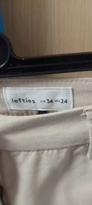 Pantalón beige