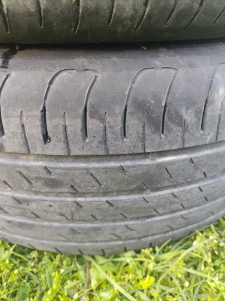 Neumático Continental 225/40 R18 92V