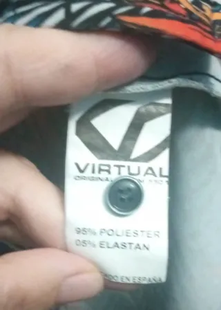 Camisa Estampada Tropical