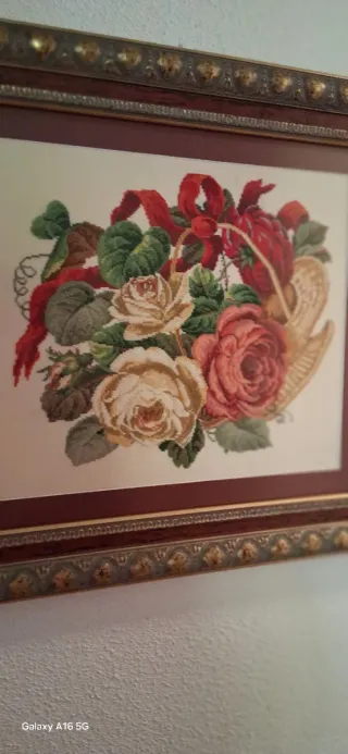 Cuadro Cesta Flores Bordado