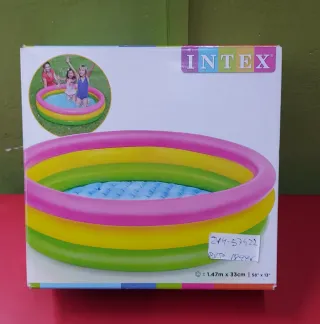 Piscina inflable Intex 3 anillos 1.47m x 33cm