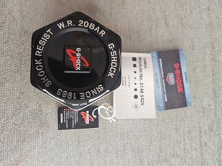 Casio G-Shock GA-110RB Negro y Rojo - Set Completo