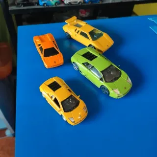 7 Giocattoli auto Ferrari Lamborghini
