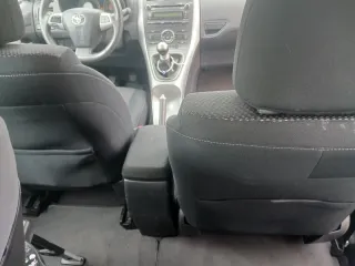 Toyota Auris 2010
