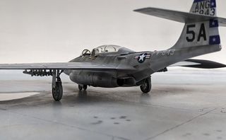 Maqueta avión F-89 Scorpion 1/48 Revell + extras