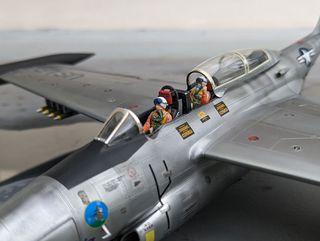 Maqueta avión F-89 Scorpion 1/48 Revell + extras