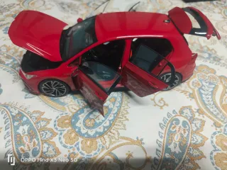 Volkswagen Golf 8 GTI Norev 1:18