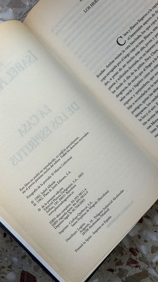 LA CASA DE LOS ESPÍRITUS II - Isabel Allende