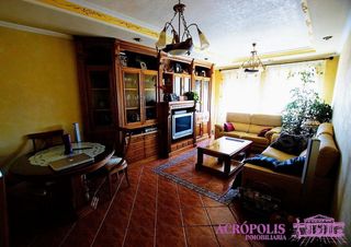 Piso en venta en Yecla