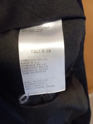 Traje negro talla 58