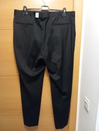 Traje negro talla 58