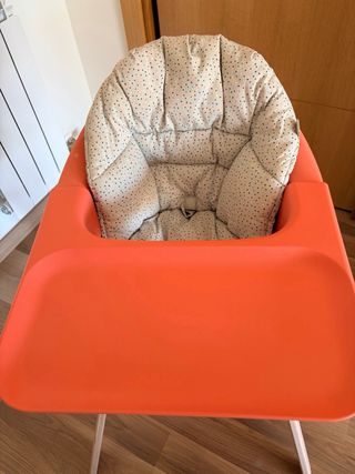 Trona Stokke Clikk Evolutiva Naranja
