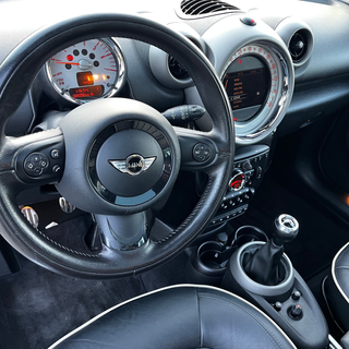 MINI Countryman 2012