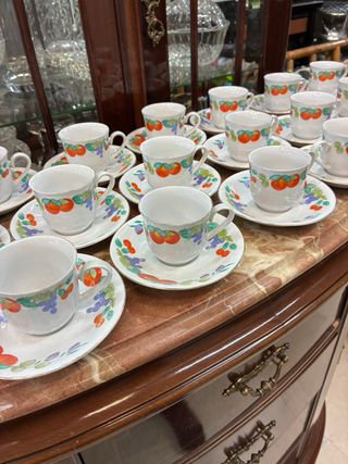 19 Tazas y Platos de Café -