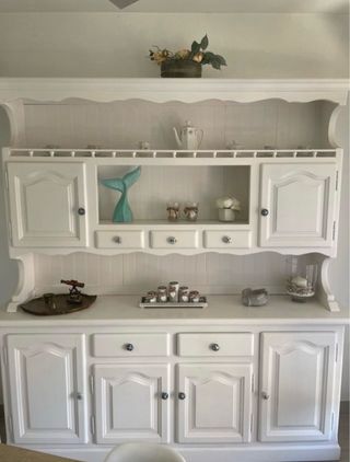 Alacena de madera maciza