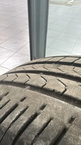 Neumático Pirelli Scorpion 255/45 R19 100V