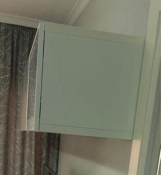 Mueble de almacenaje blanco brillo