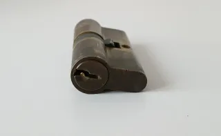 Bombín MCM con llave