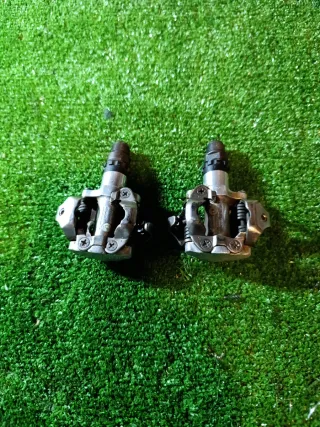 Pedales Shimano PD-520 Plata