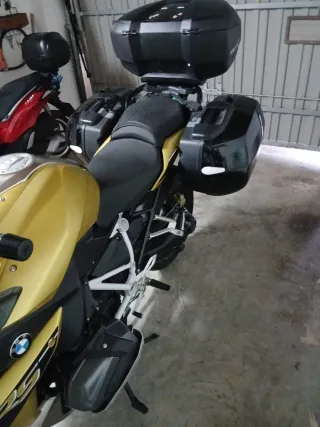 BMW R1250RS