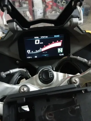BMW R1250RS