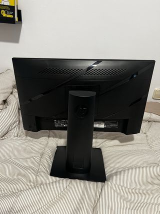 Setup gaming completo: Pc, Monitor, Teclado, Ratón