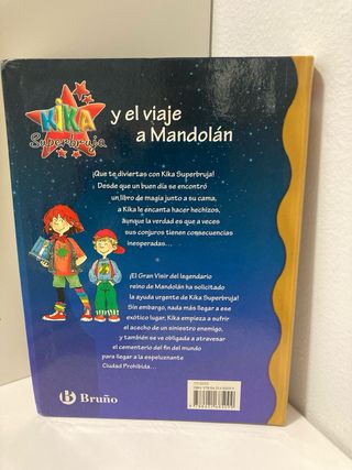 Kika Superbruja y el viaje a Mandolán (Kika Sup...
