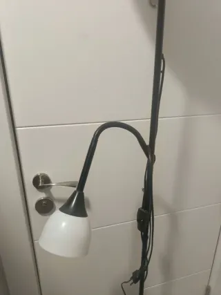 Lámpara de pie moderna